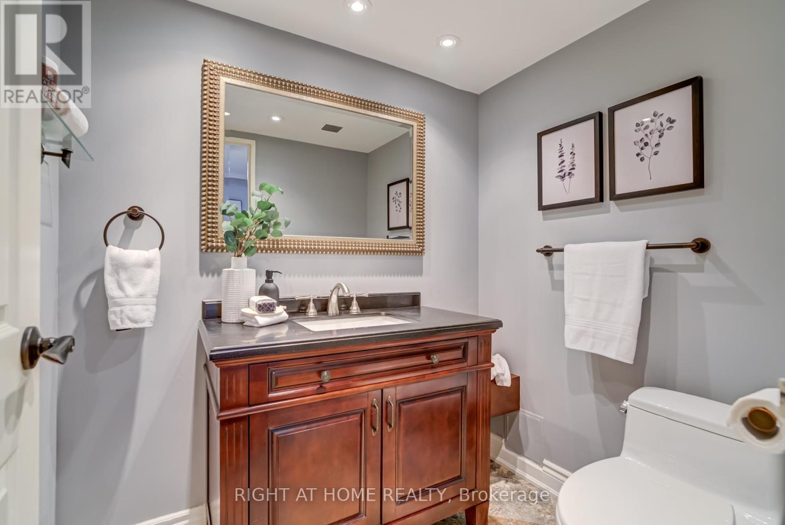 Photo 24 of 707 65 Skymark Drive, Toronto ON