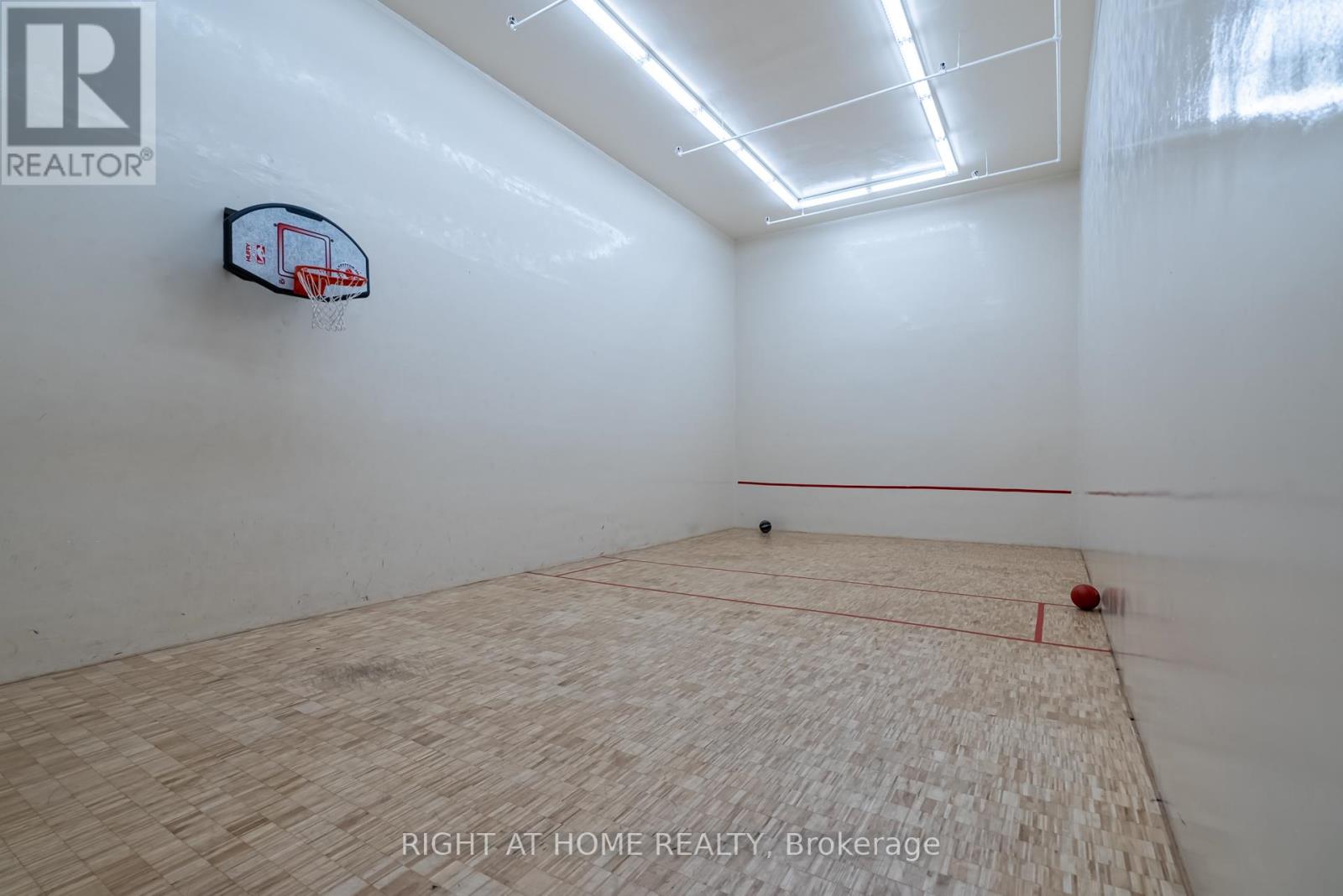 Photo 38 of 707 65 Skymark Drive, Toronto ON