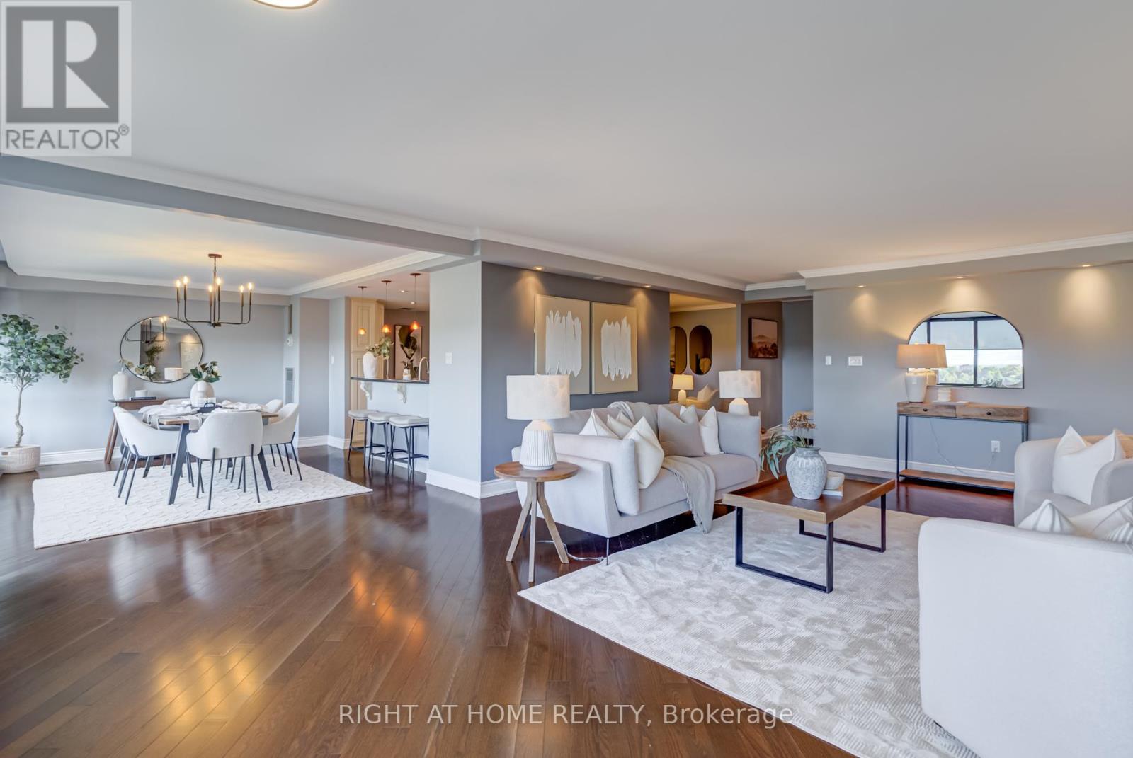 Photo 7 of 707 65 Skymark Drive, Toronto ON
