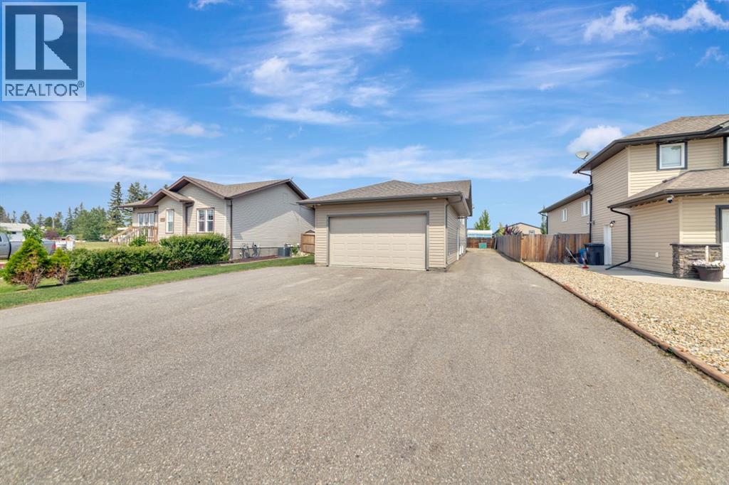 Photo 30 of 5208 51 Avenue, Blackfoot AB