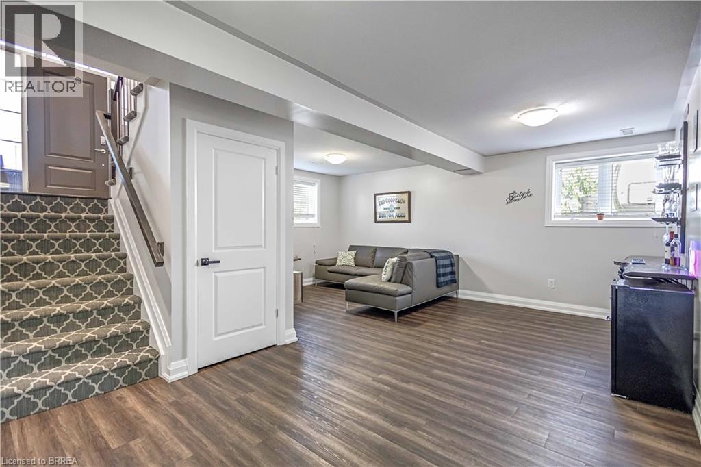 Photo 27 of 139 Gaiser Road, Welland ON