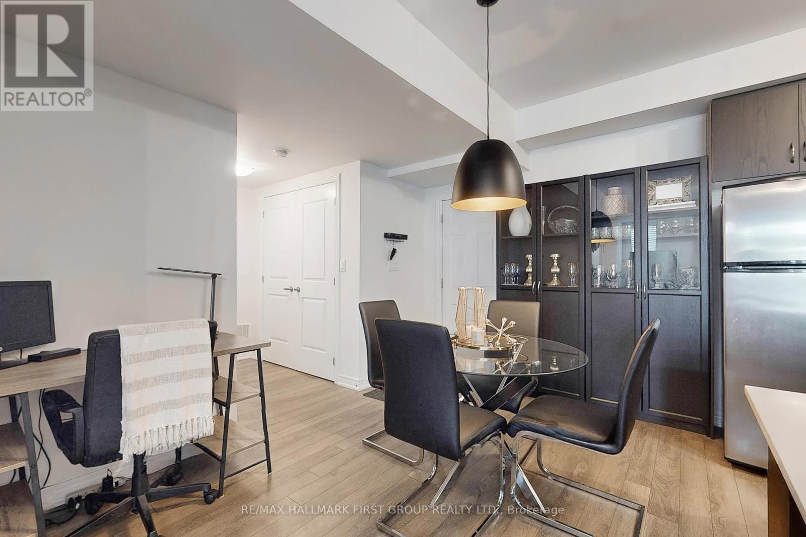 Photo 16 of 7 125 Kayla Crescent, Vaughan ON