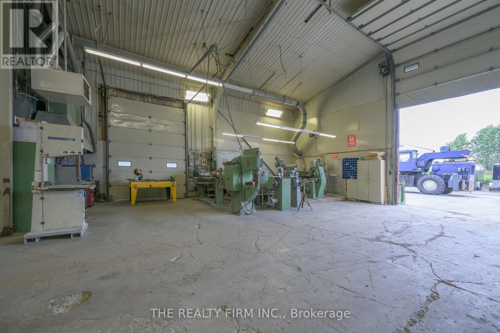 Photo 35 of 9 Barrie Boulevard, St Thomas ON