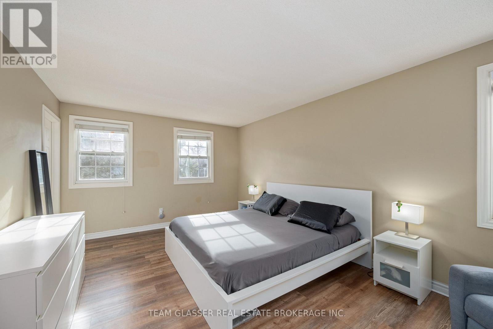 Photo 22 of 86 Jennifer Gardens, London North ON