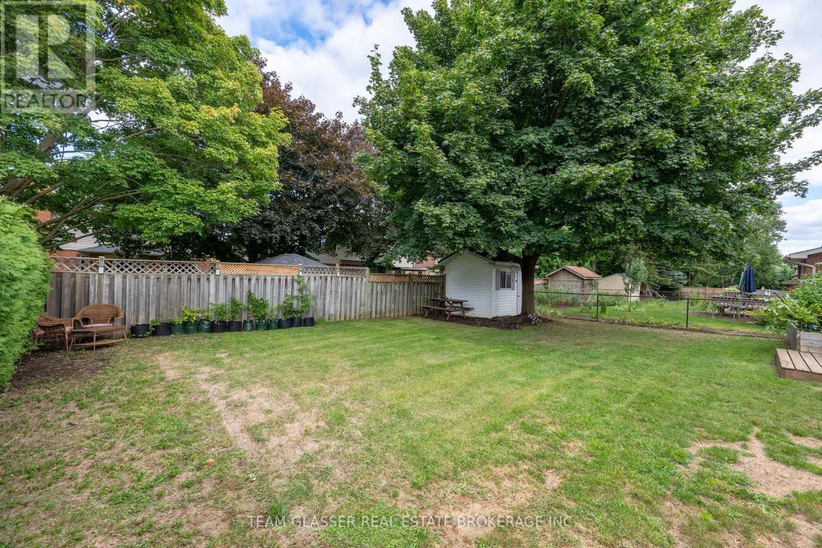 Photo 30 of 86 Jennifer Gardens, London North ON