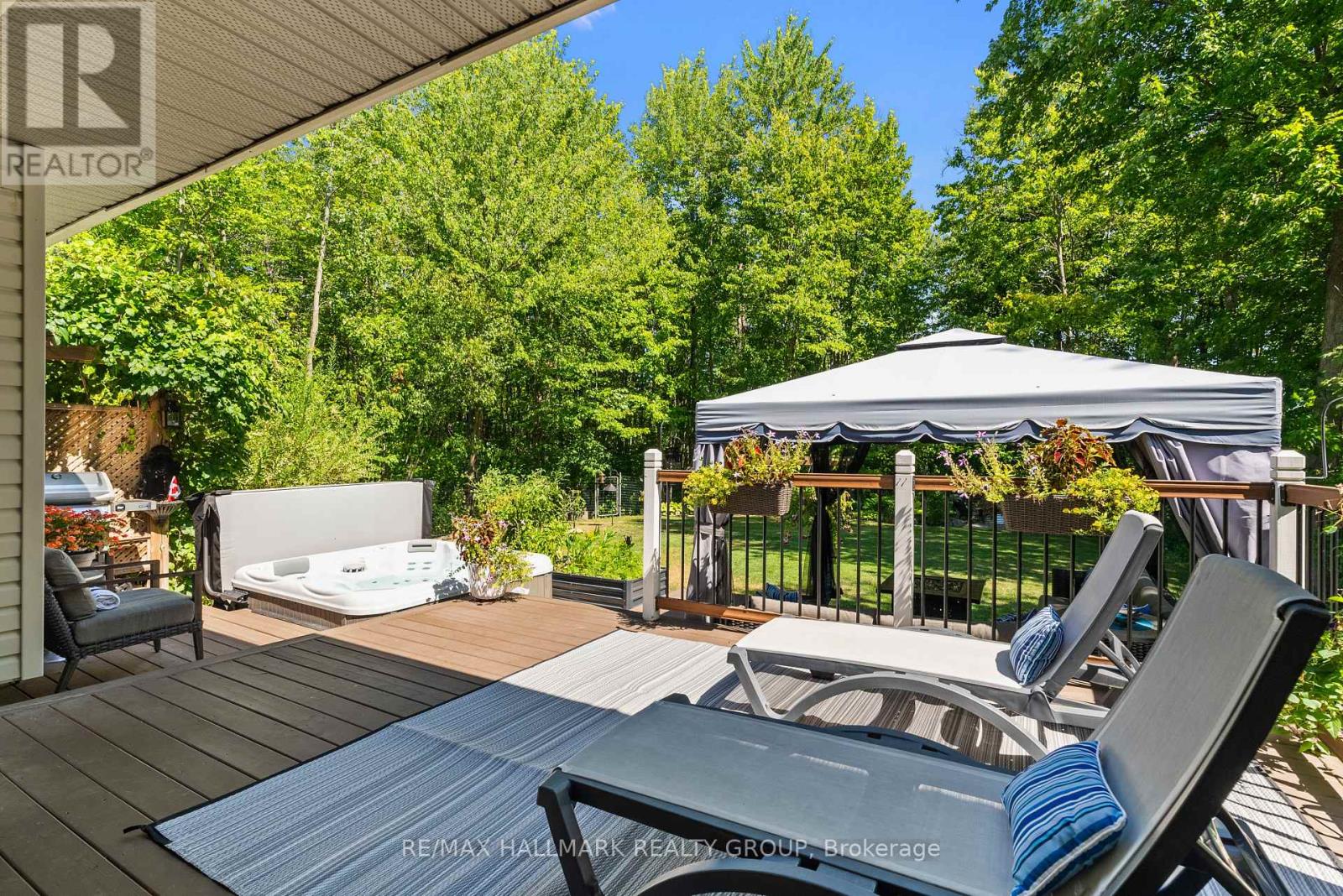 Photo 36 of 17 Anthony Curro Drive Drive, North Grenville ON