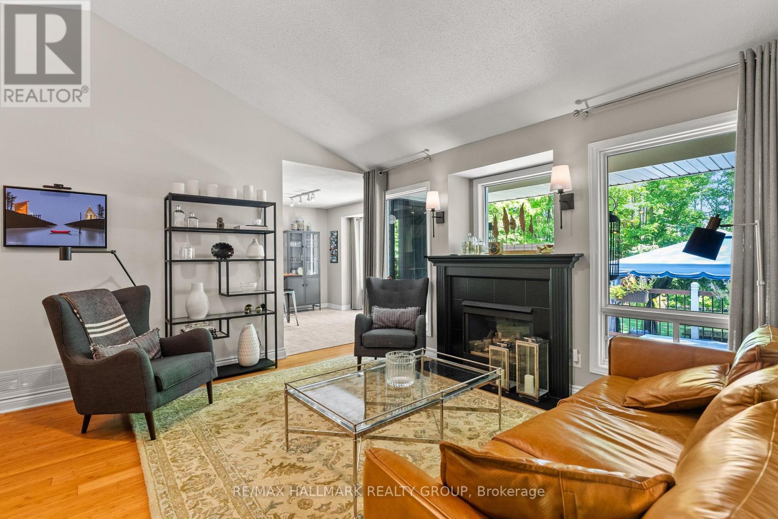 Photo 9 of 17 Anthony Curro Drive Drive, North Grenville ON