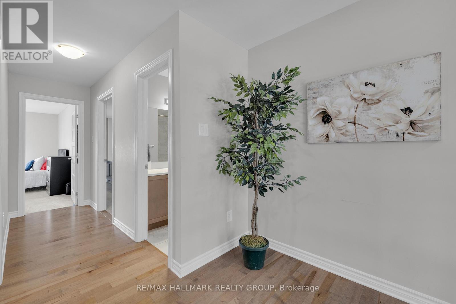 Photo 18 of 215 Blackhorse Drive, North Grenville ON