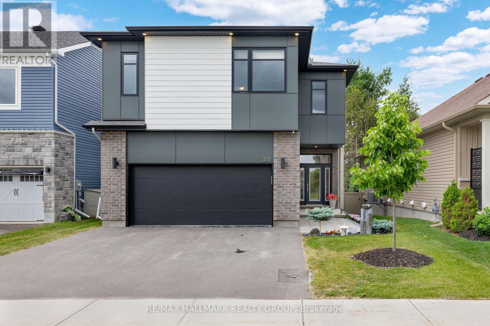 Photo 2 of 215 Blackhorse Drive, North Grenville ON