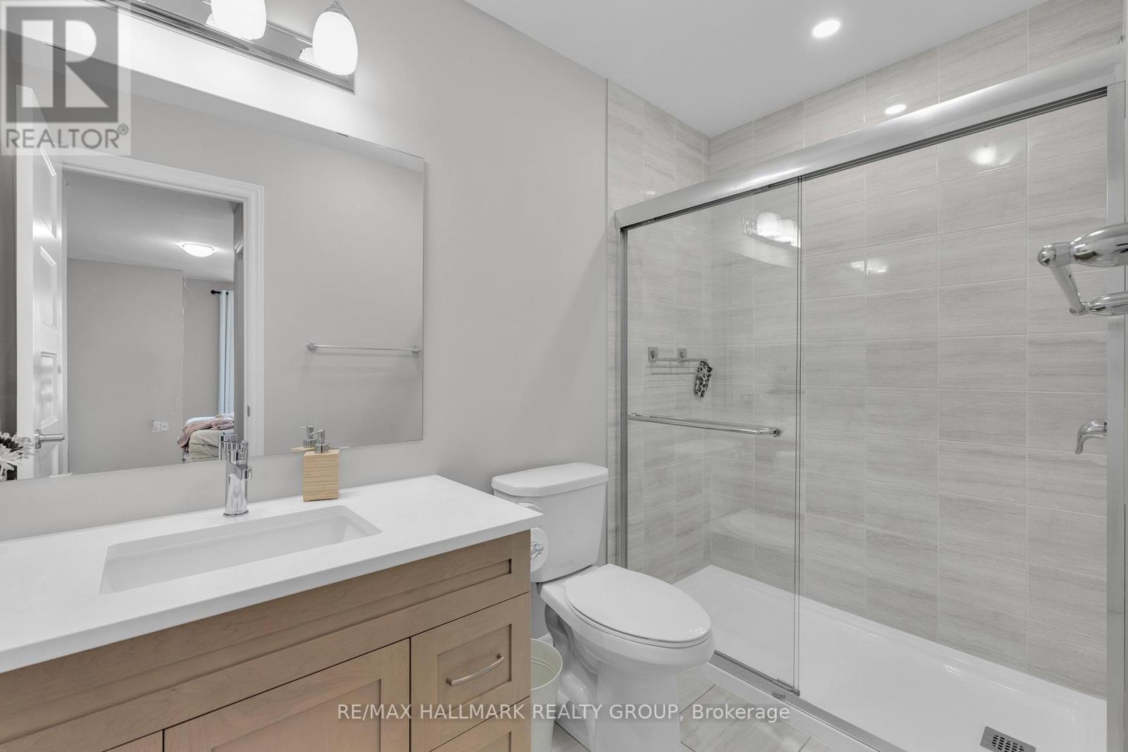 Photo 21 of 215 Blackhorse Drive, North Grenville ON