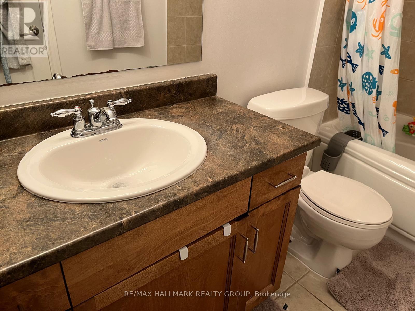 Photo 17 of 1557 Haydon Circle, Ottawa ON