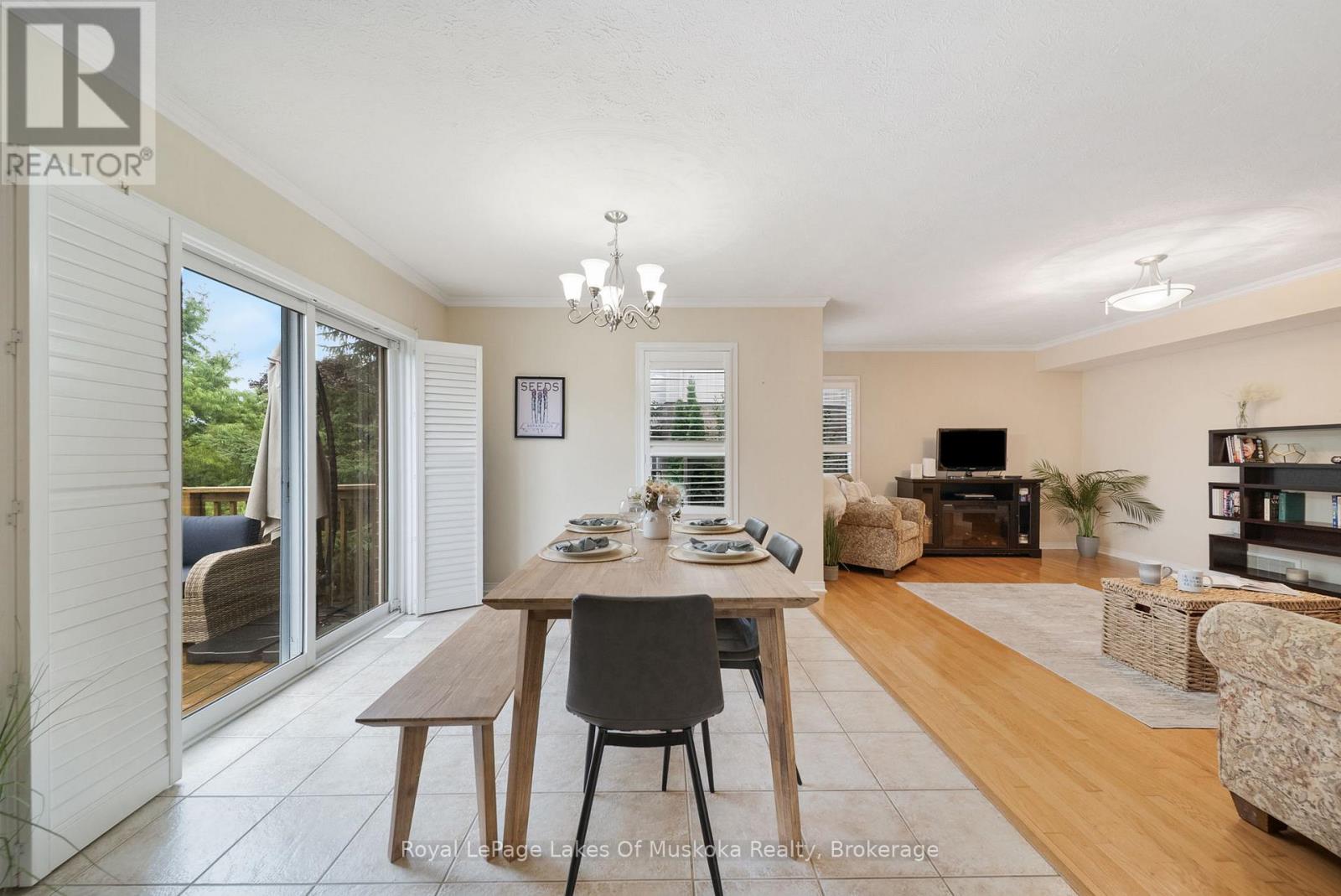 Photo 16 of 37 Vanessa Drive, Orillia ON