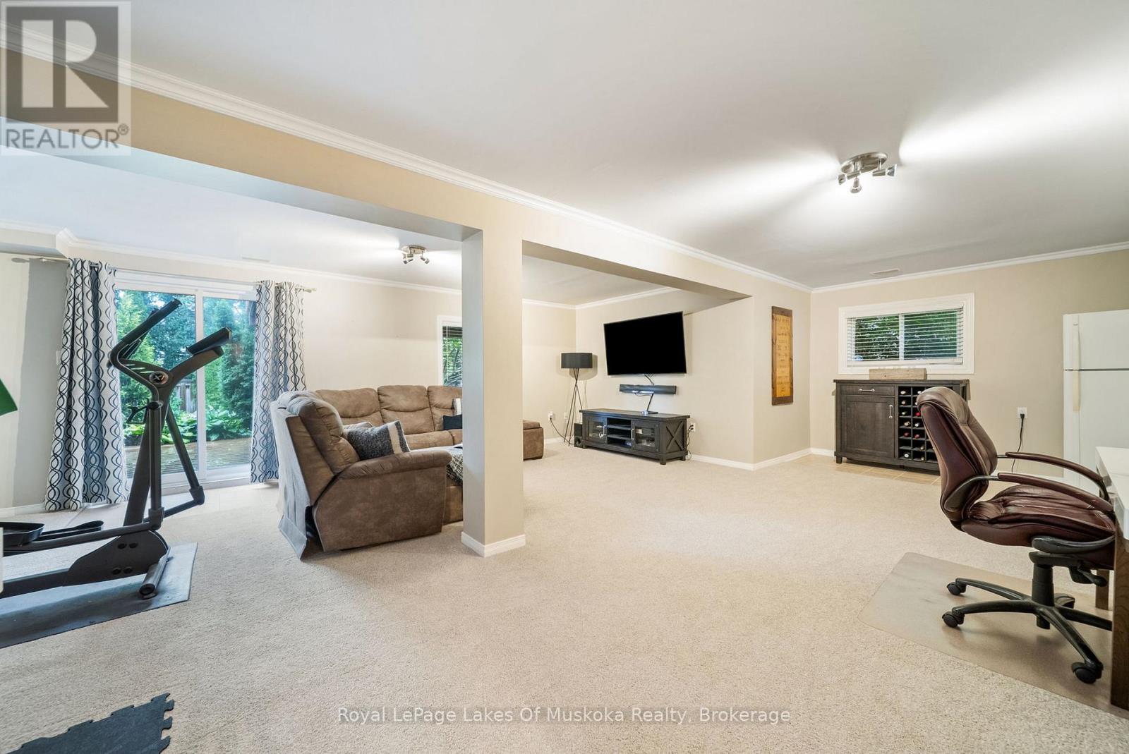 Photo 30 of 37 Vanessa Drive, Orillia ON