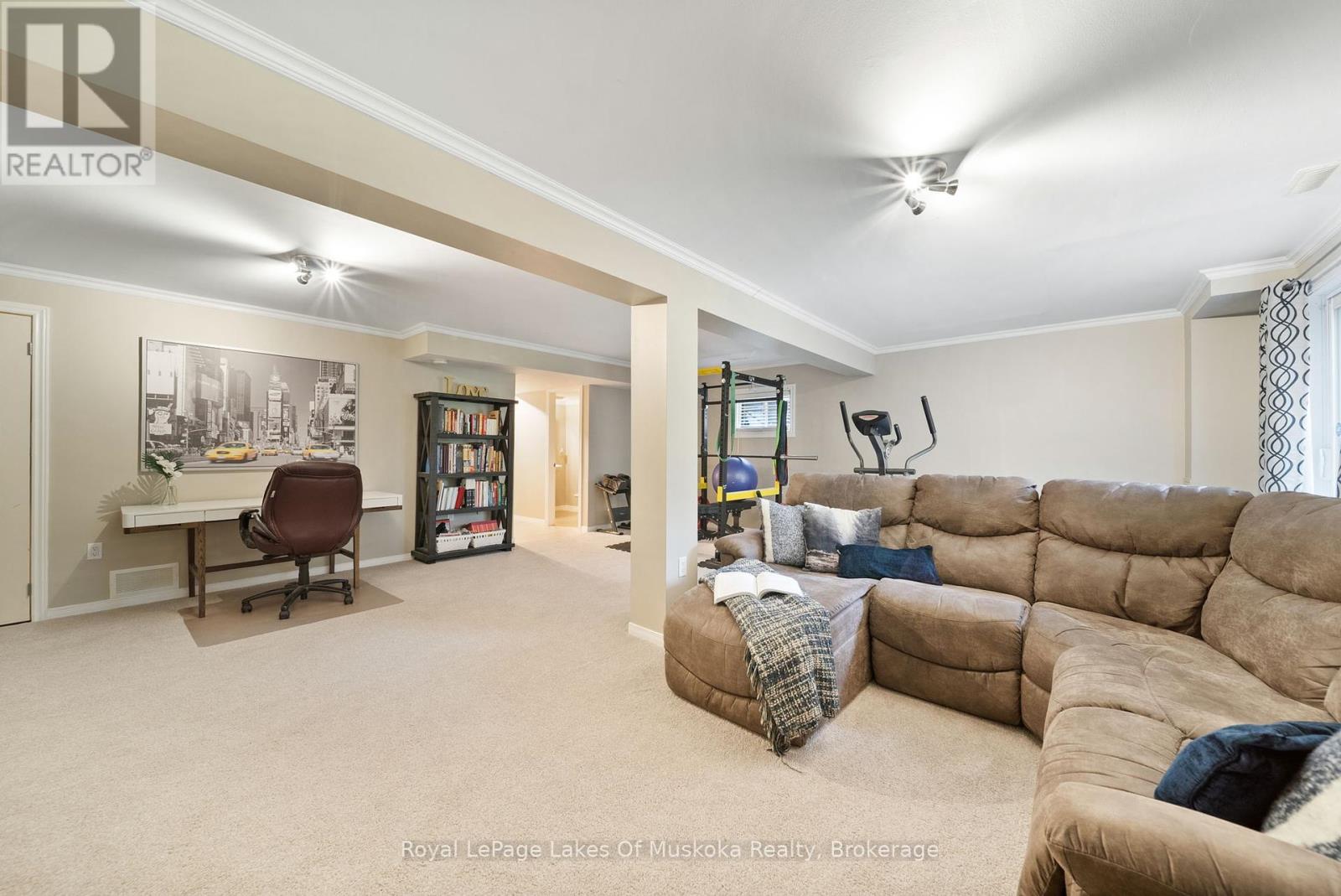 Photo 31 of 37 Vanessa Drive, Orillia ON