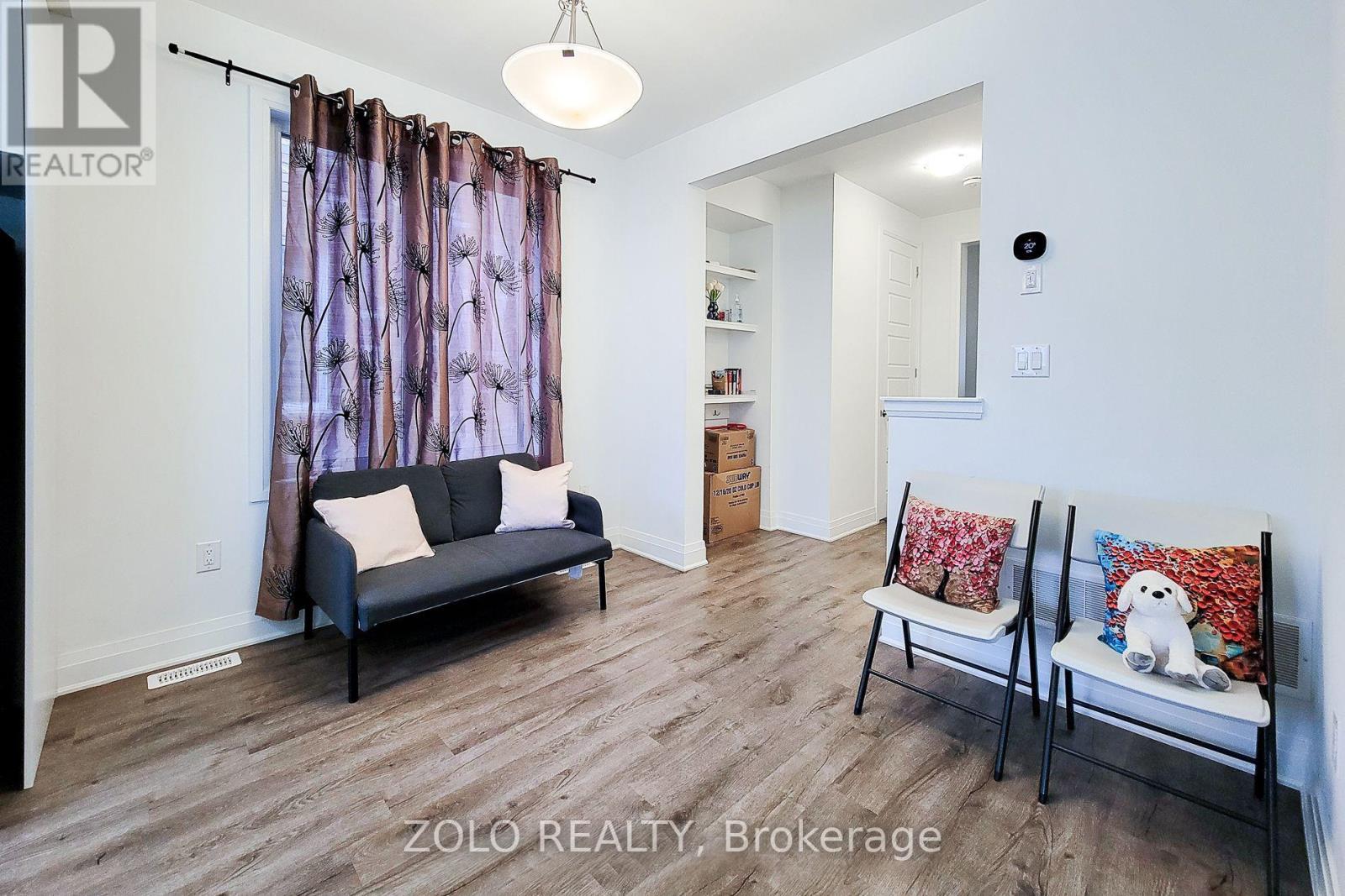 Photo 4 of 551 Bellflower Court, Milton ON