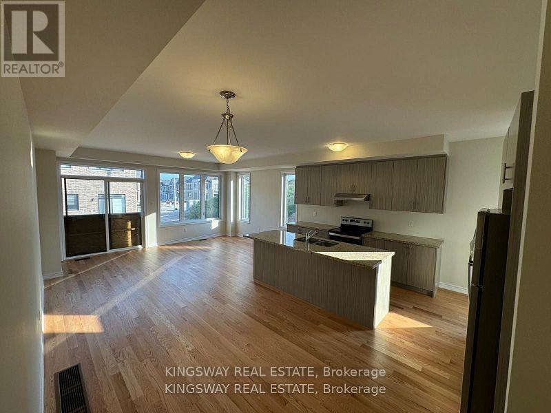 Photo 7 of 1412 National Common Avenue, Burlington ON