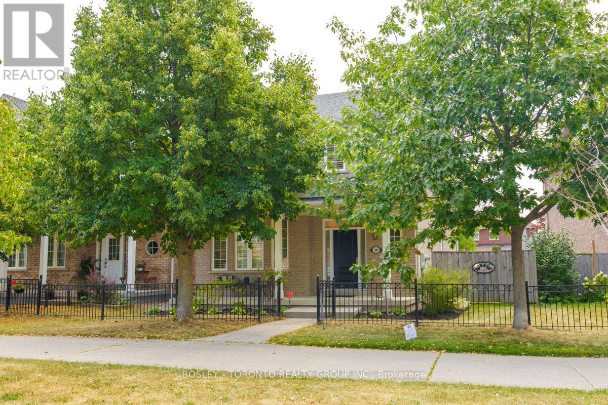 Photo 1 of 5682 Passion Flower Boulevard N, Mississauga ON