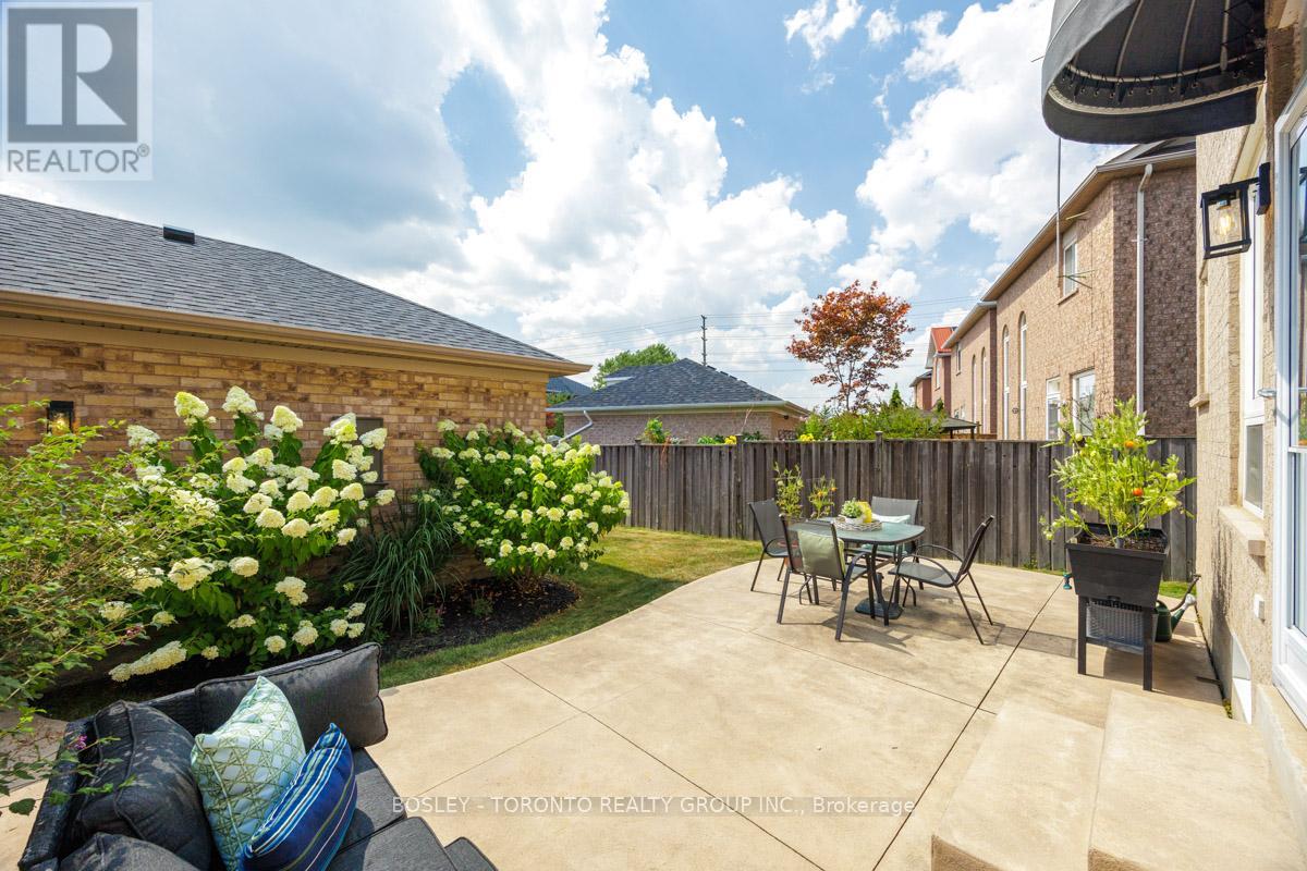 Photo 43 of 5682 Passion Flower Boulevard N, Mississauga ON
