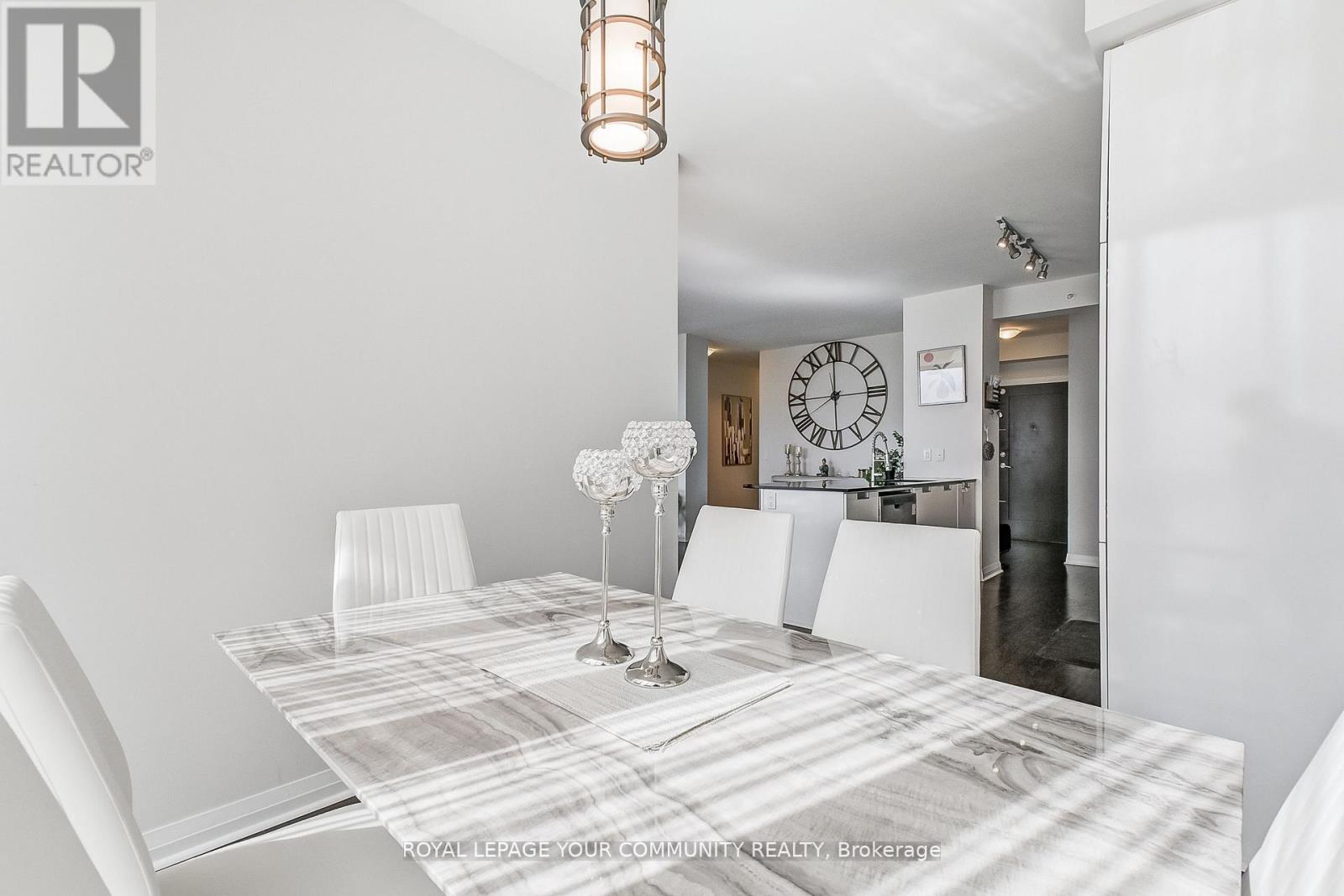 Photo 20 of 2702 75 Eglinton Avenue W, Mississauga ON