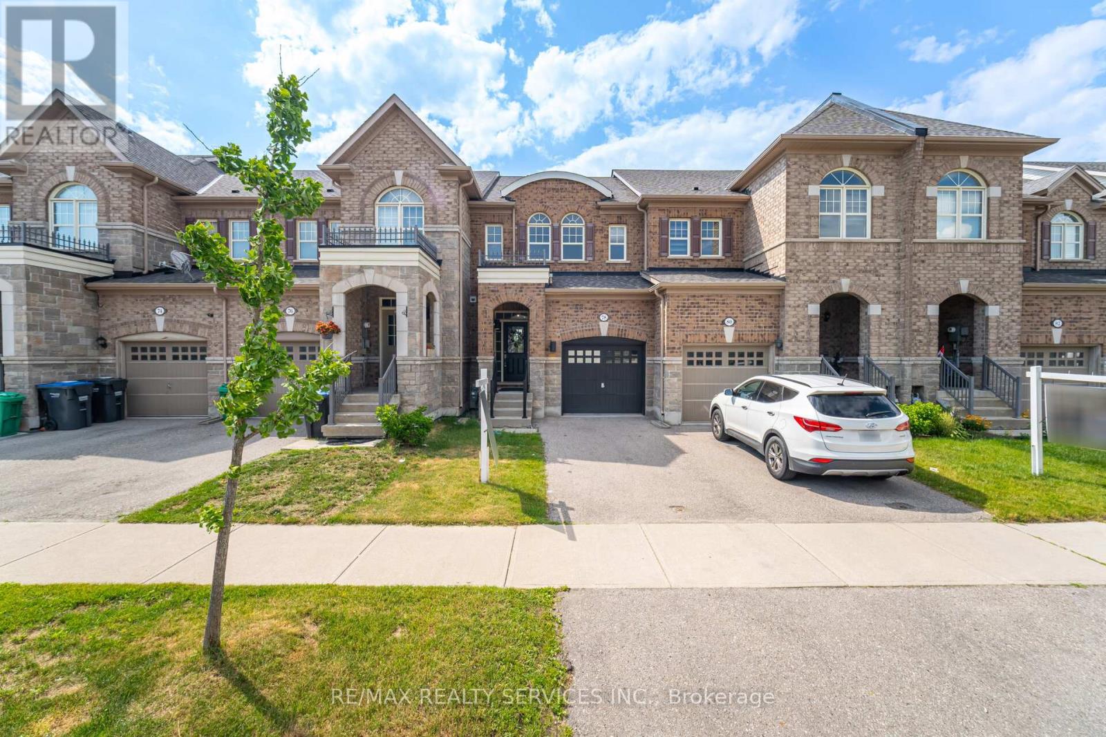 Photo 2 of 78 Goodsway Trail, Brampton ON