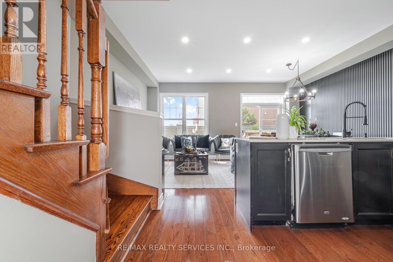 Photo 21 of 78 Goodsway Trail, Brampton ON