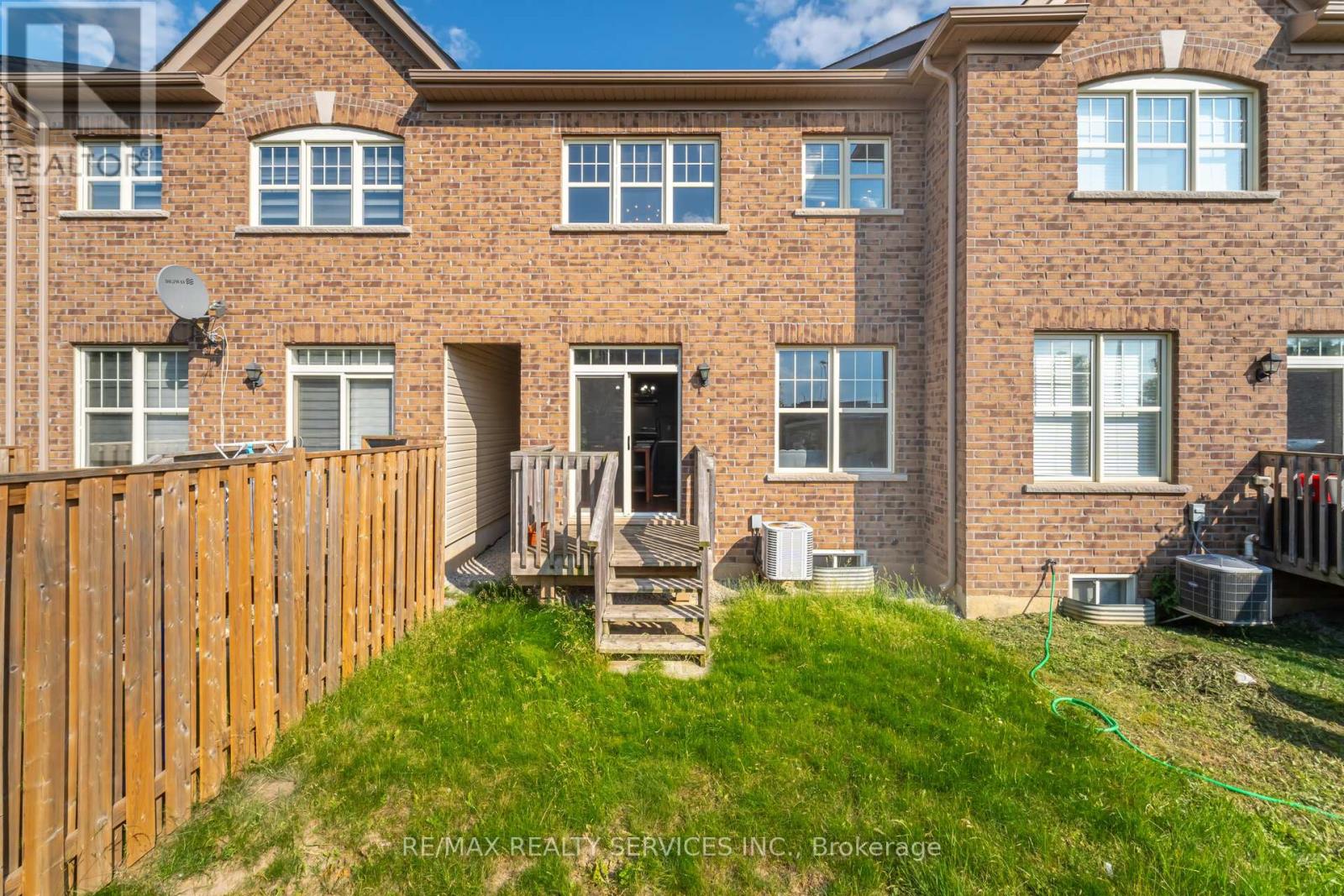 Photo 49 of 78 Goodsway Trail, Brampton ON