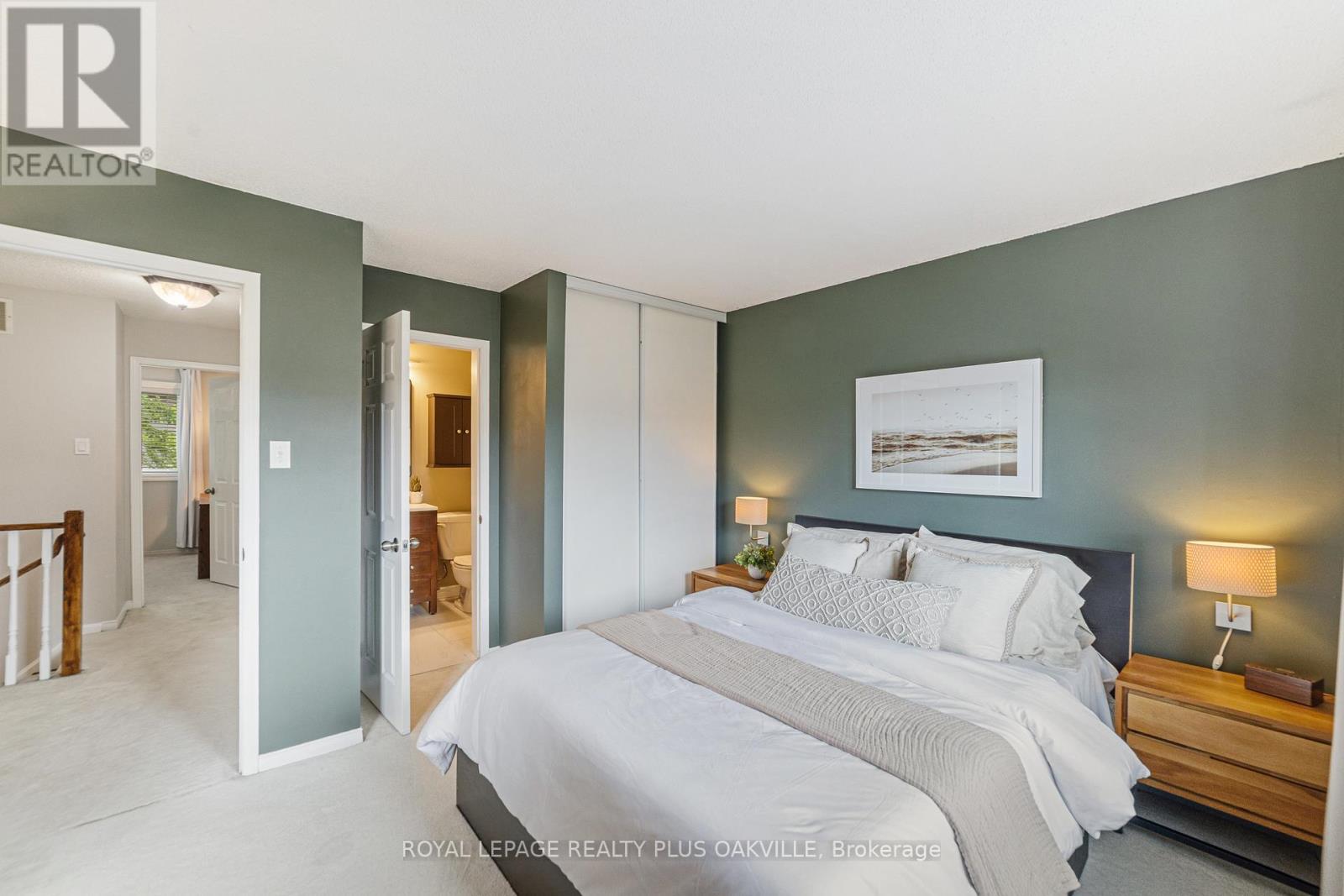 Photo 16 of 55 2300 Brays Lane, Oakville ON