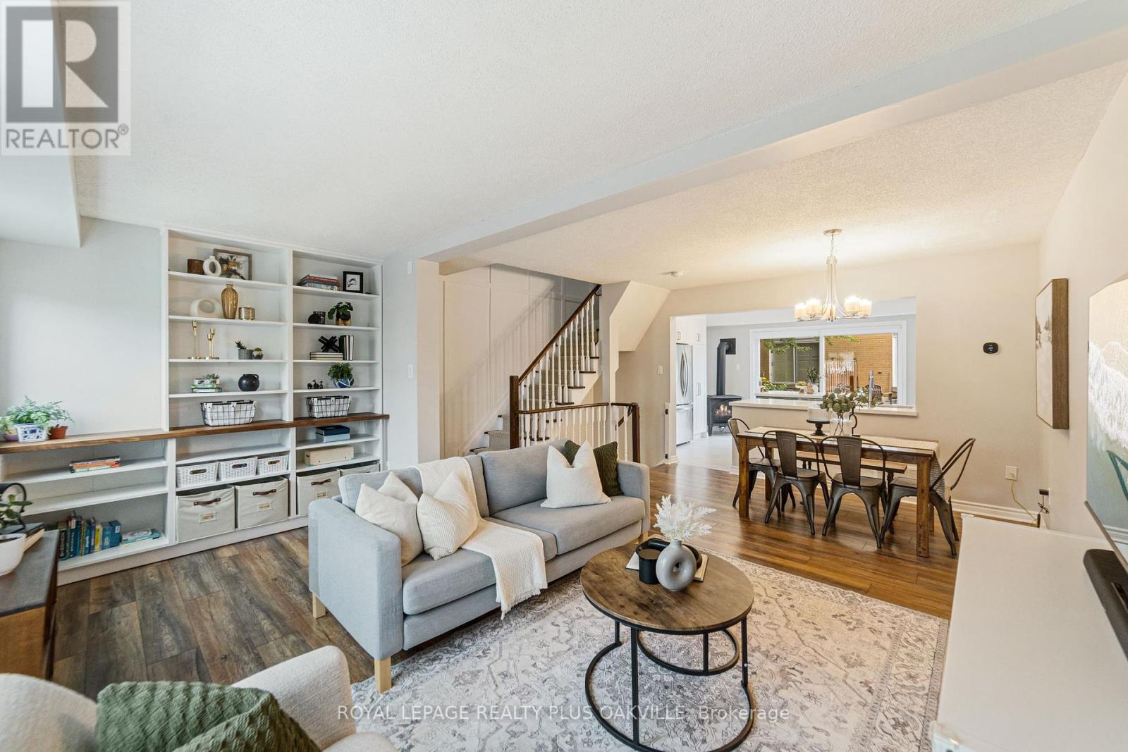 Photo 8 of 55 2300 Brays Lane, Oakville ON
