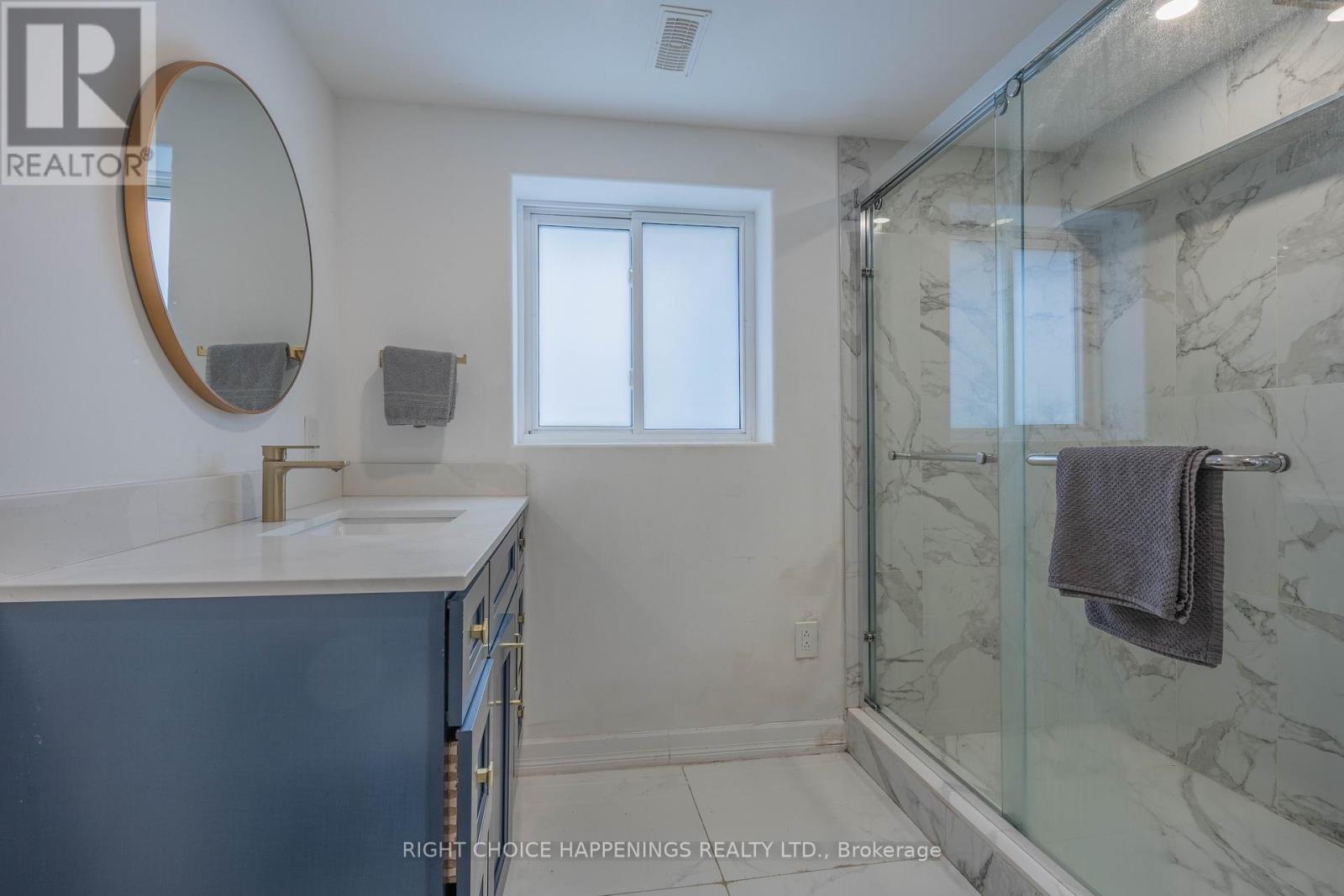 Photo 19 of 40 Water Street, Thorold ON