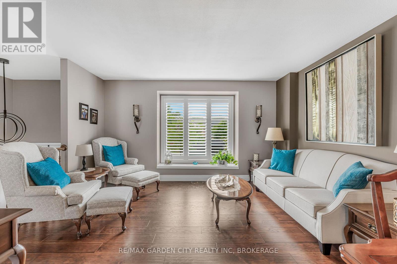 Photo 13 of 21 Jane Street, West Lincoln ON
