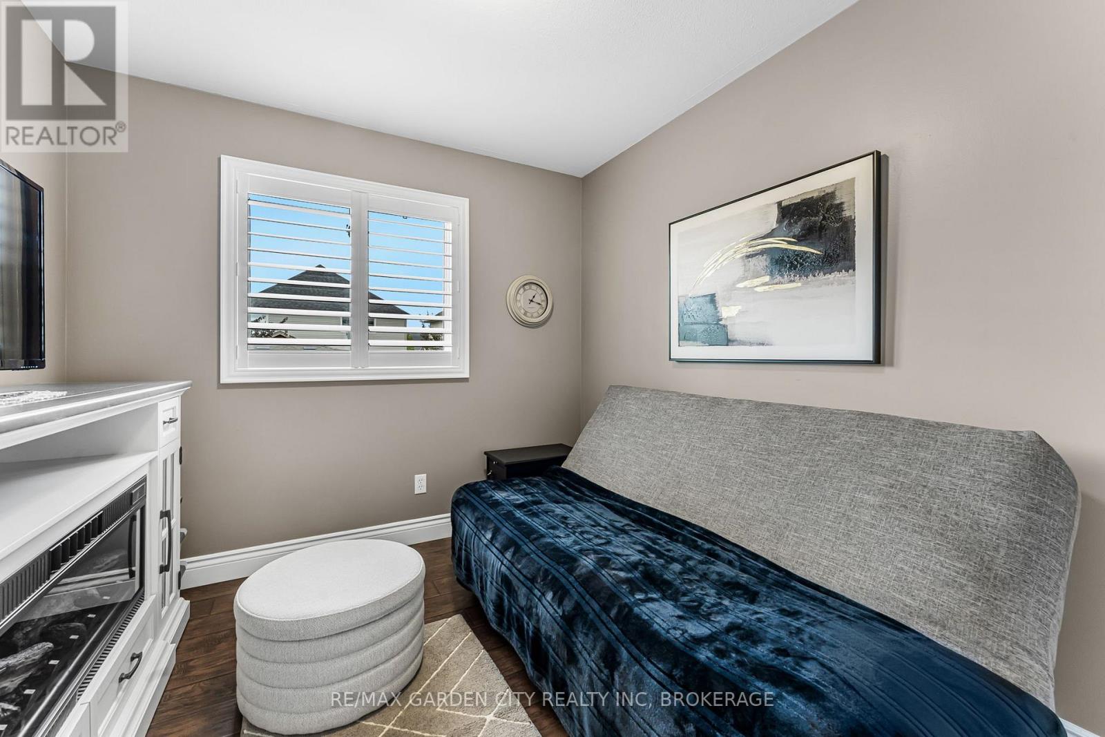 Photo 16 of 21 Jane Street, West Lincoln ON