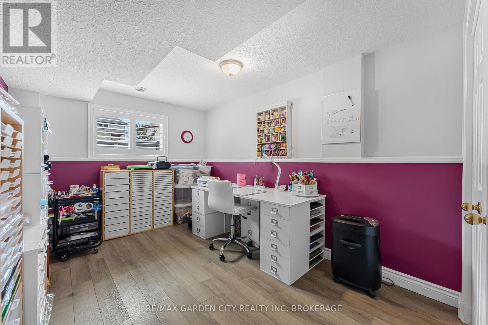Photo 25 of 21 Jane Street, West Lincoln ON