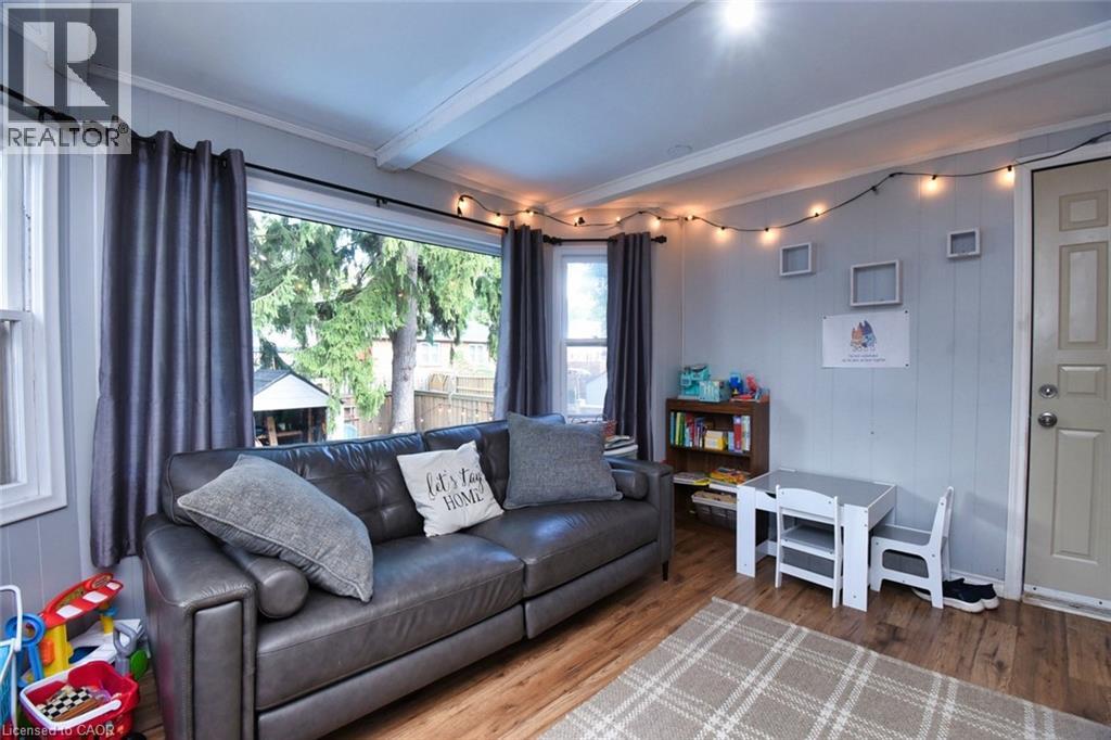 Photo 17 of 326 Darling Street, Brantford ON