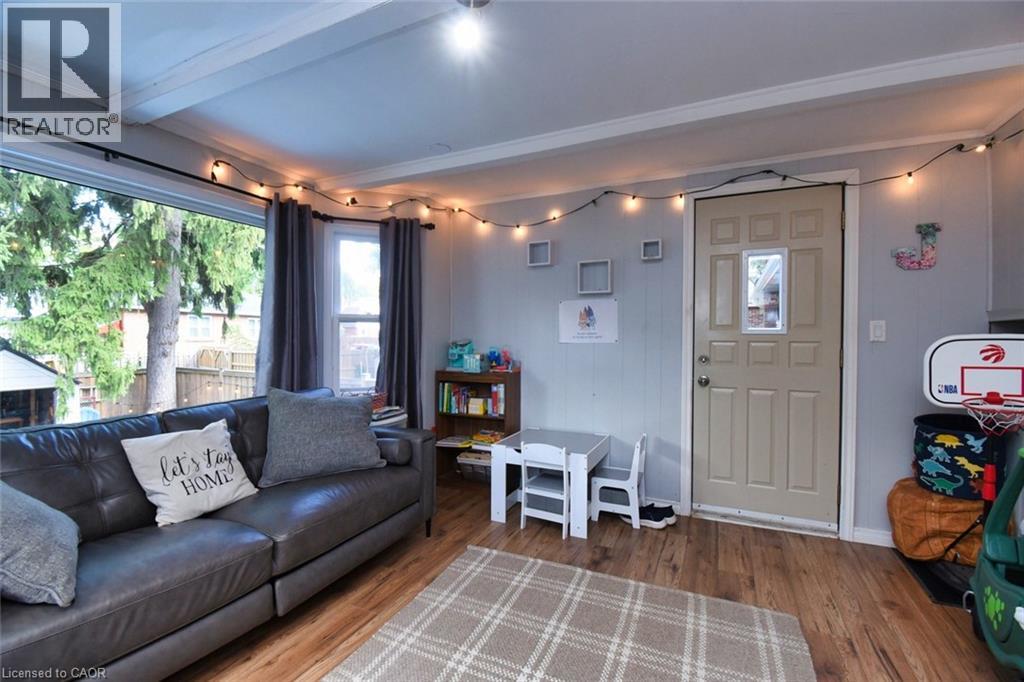 Photo 18 of 326 Darling Street, Brantford ON