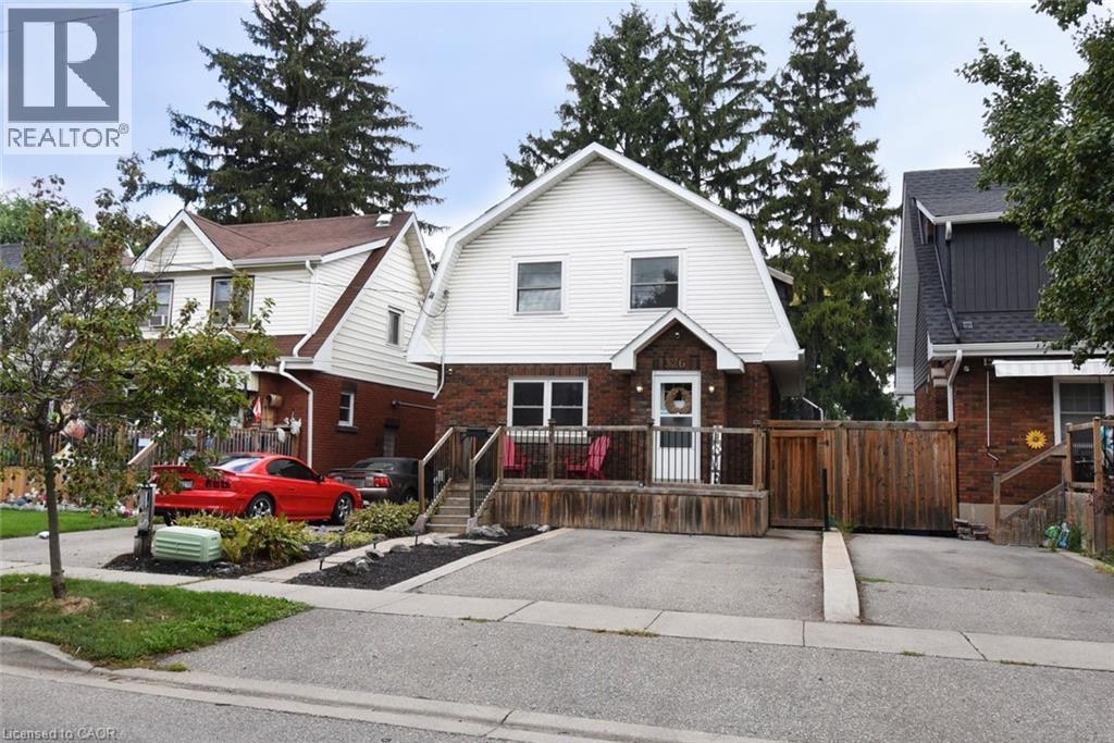 Photo 3 of 326 Darling Street, Brantford ON