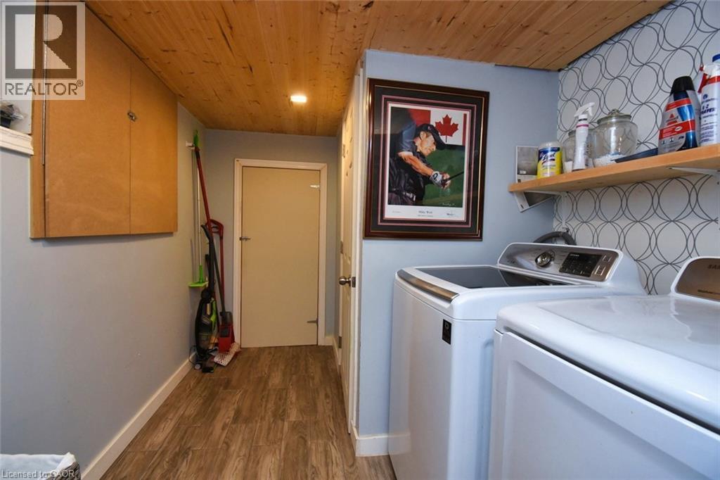 Photo 30 of 326 Darling Street, Brantford ON