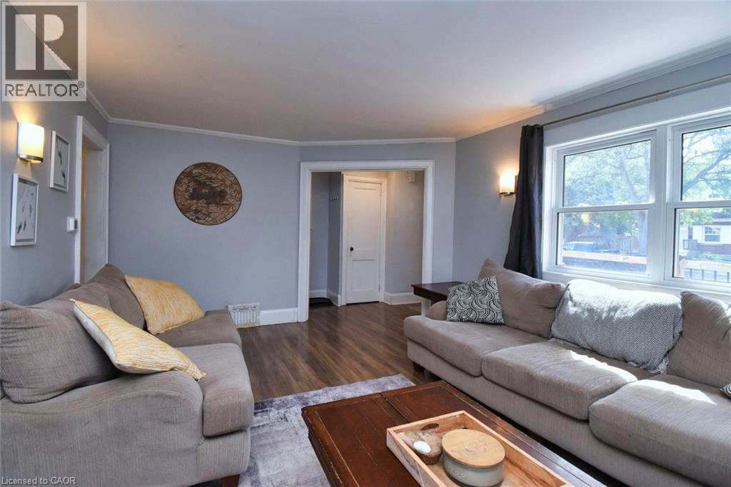 Photo 6 of 326 Darling Street, Brantford ON