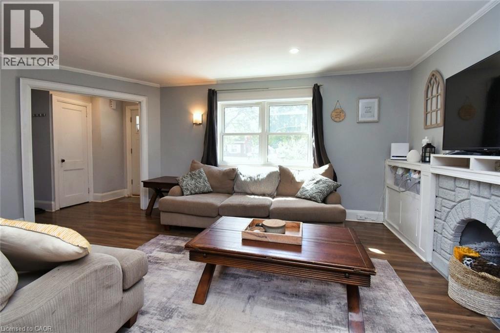 Photo 7 of 326 Darling Street, Brantford ON