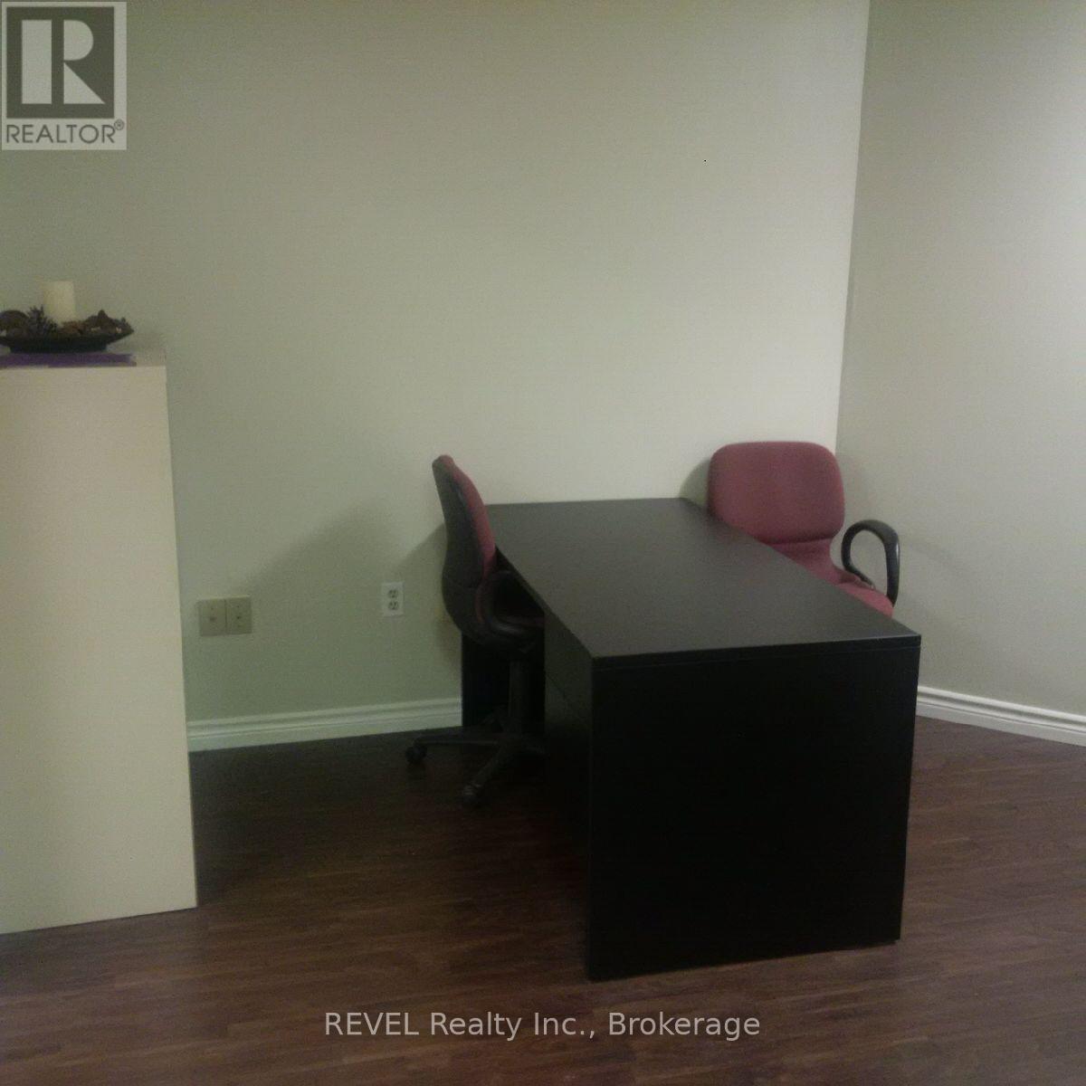 Photo 8 of 103 A 73 Ontario Street, St Catharines ON
