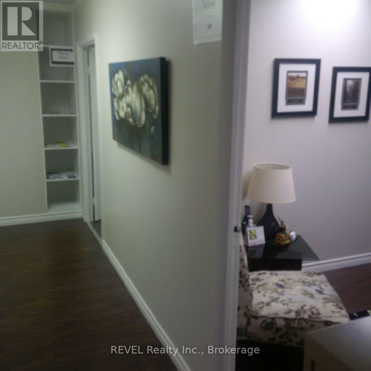 Photo 9 of 103 A 73 Ontario Street, St Catharines ON