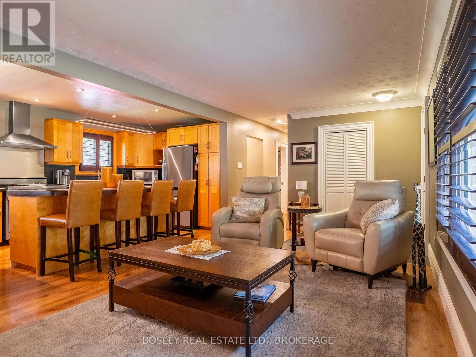 Photo 6 of 3093 St Andrew Avenue, Niagara Falls ON