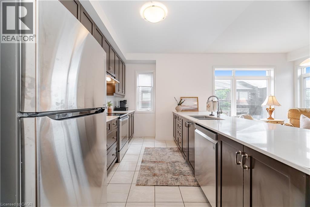 Photo 12 of 30 Times Square Boulevard Unit 69, Stoney Creek ON