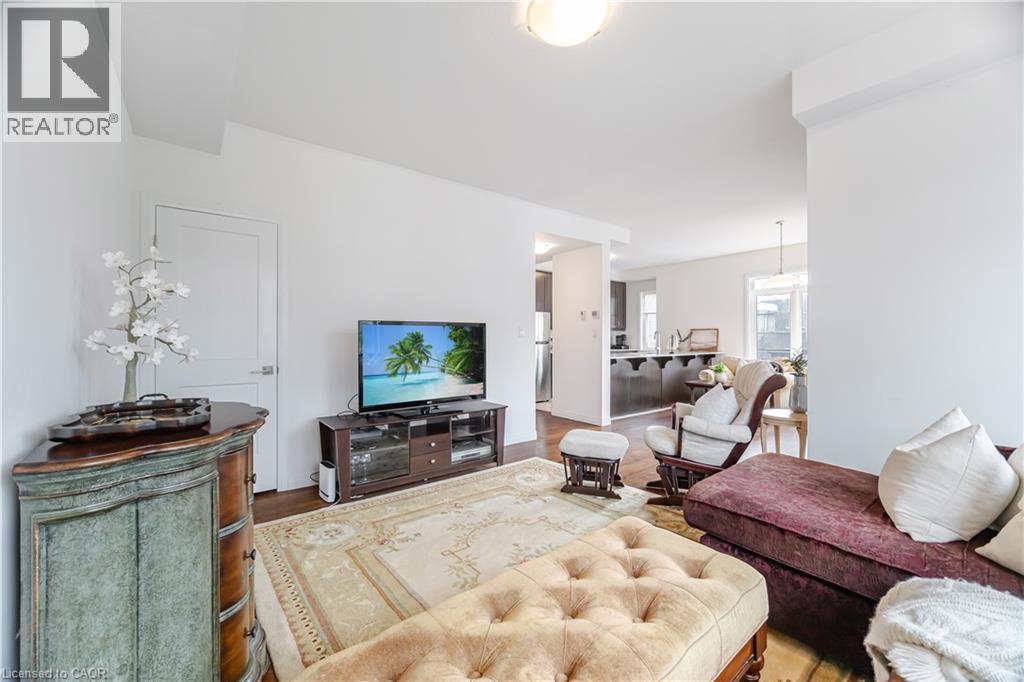 Photo 28 of 30 Times Square Boulevard Unit 69, Stoney Creek ON