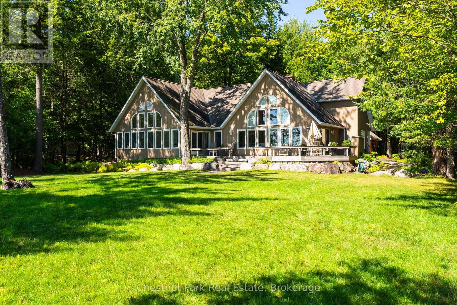 Photo 2 of 1166 2 Morinus Road, Muskoka Lakes ON