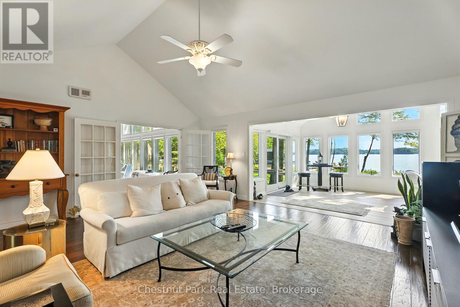 Photo 5 of 1166 2 Morinus Road, Muskoka Lakes ON