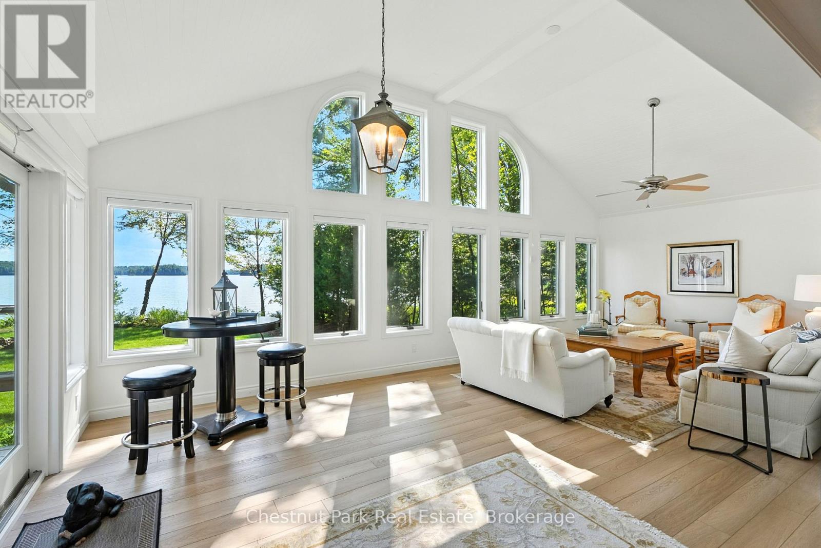 Photo 6 of 1166 2 Morinus Road, Muskoka Lakes ON