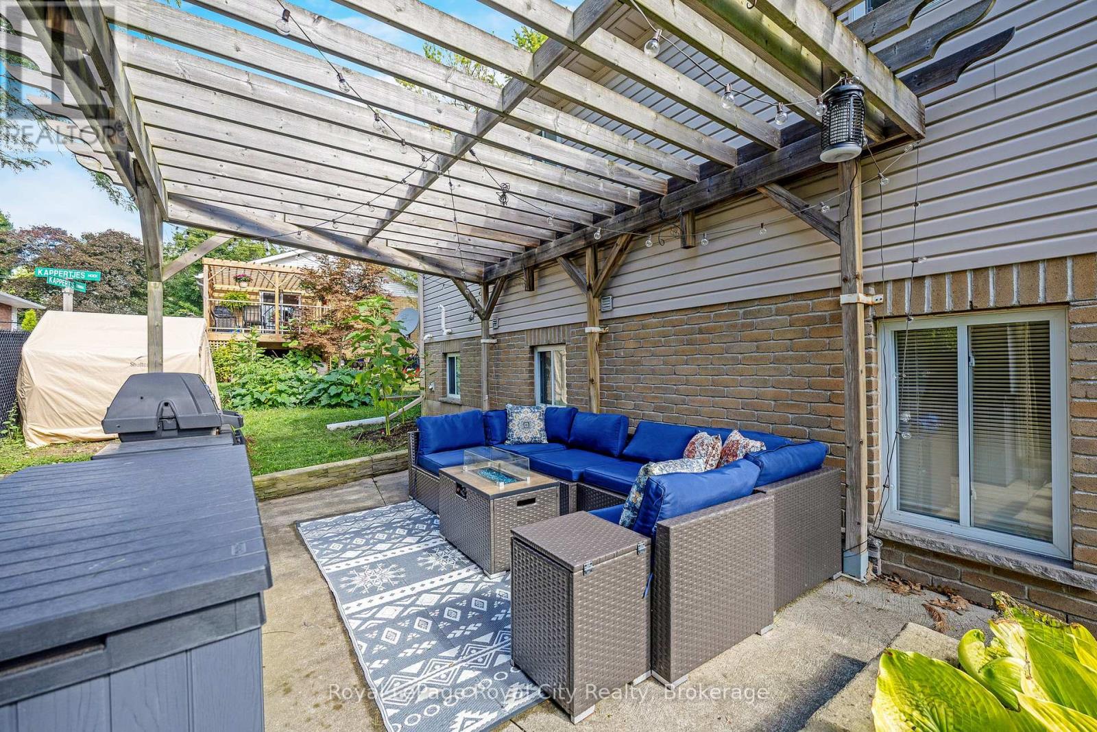 Photo 32 of 151 Queen Street, Guelph Eramosa ON