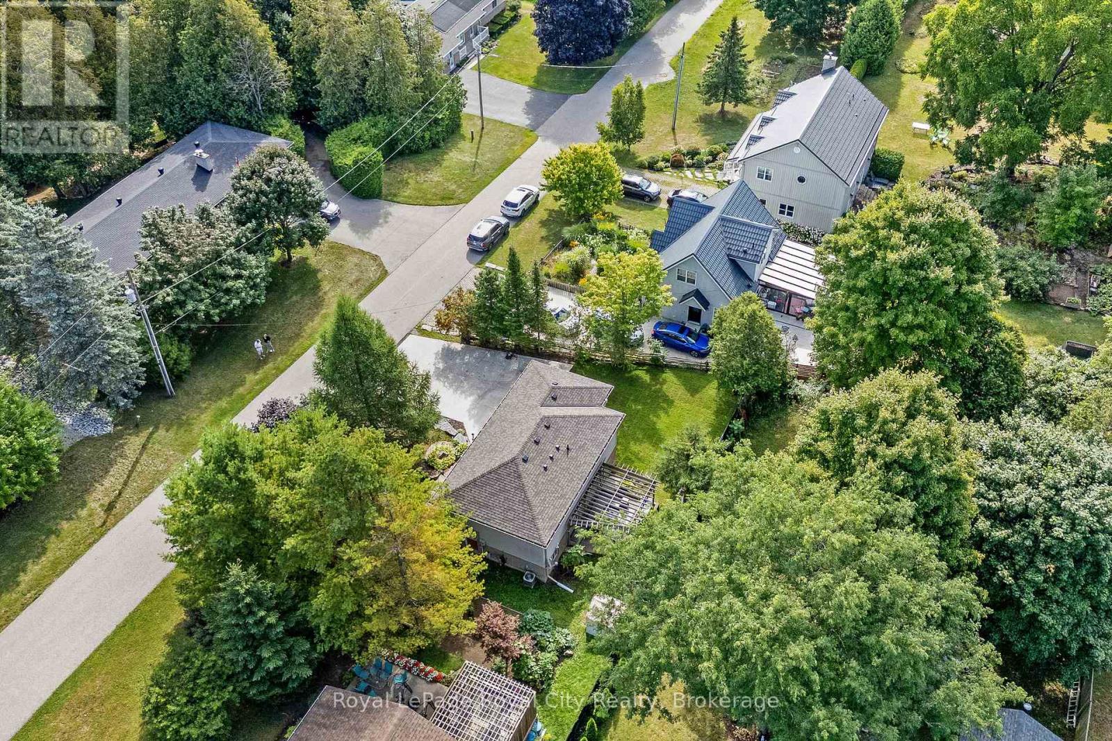 Photo 39 of 151 Queen Street, Guelph Eramosa ON