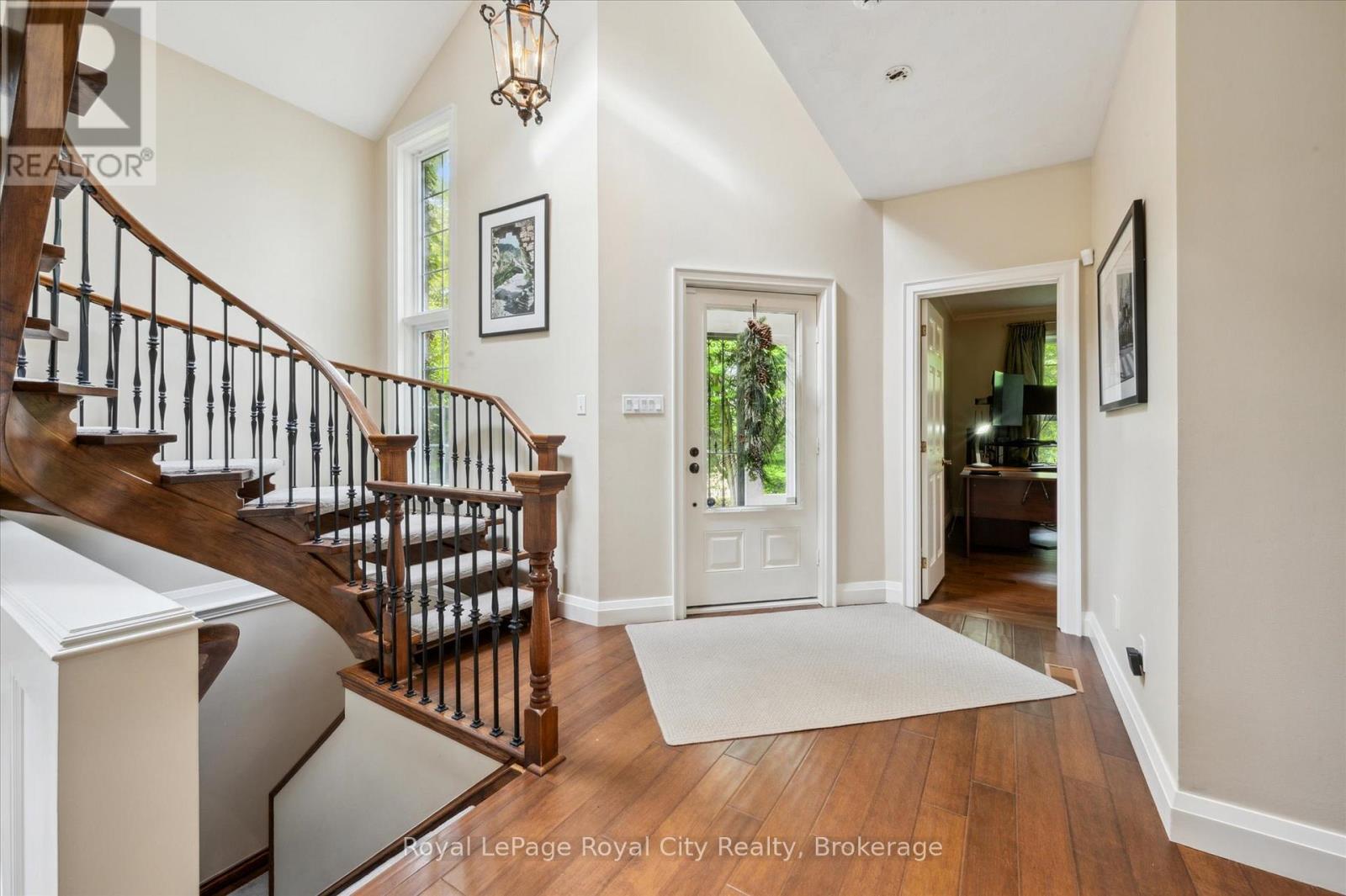 Photo 5 of 159 Carter Road, Puslinch ON