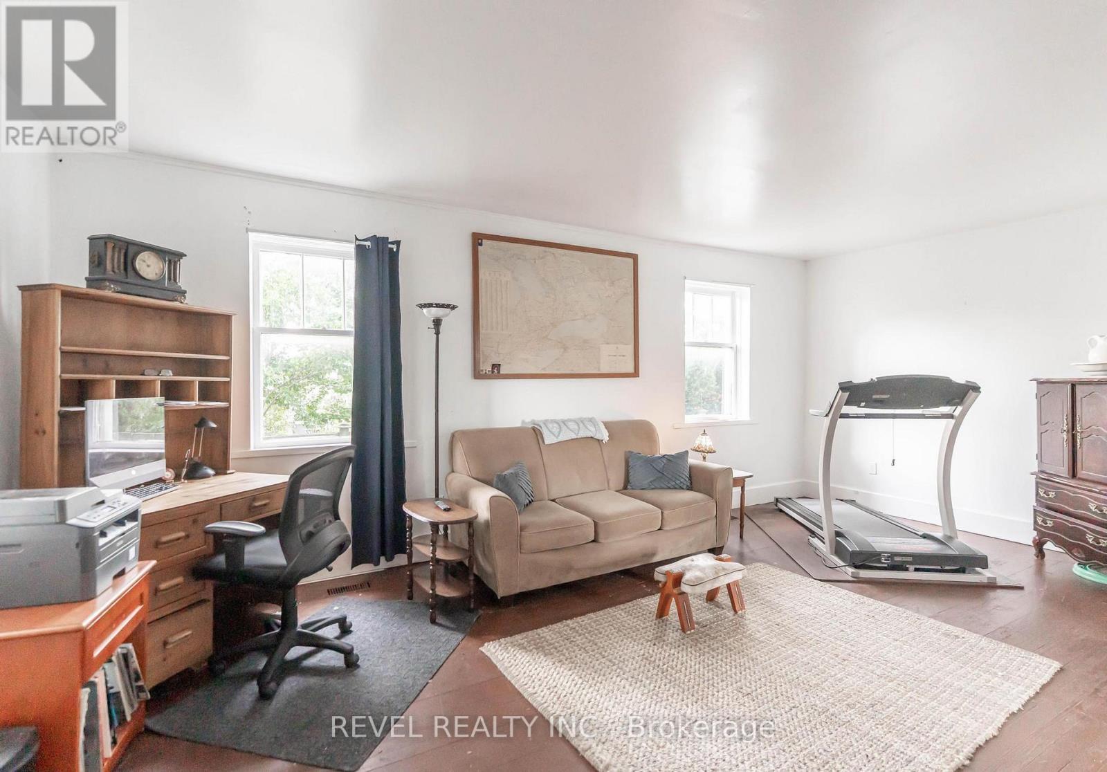 Photo 14 of 11 Elmwood Avenue, St Catharines ON